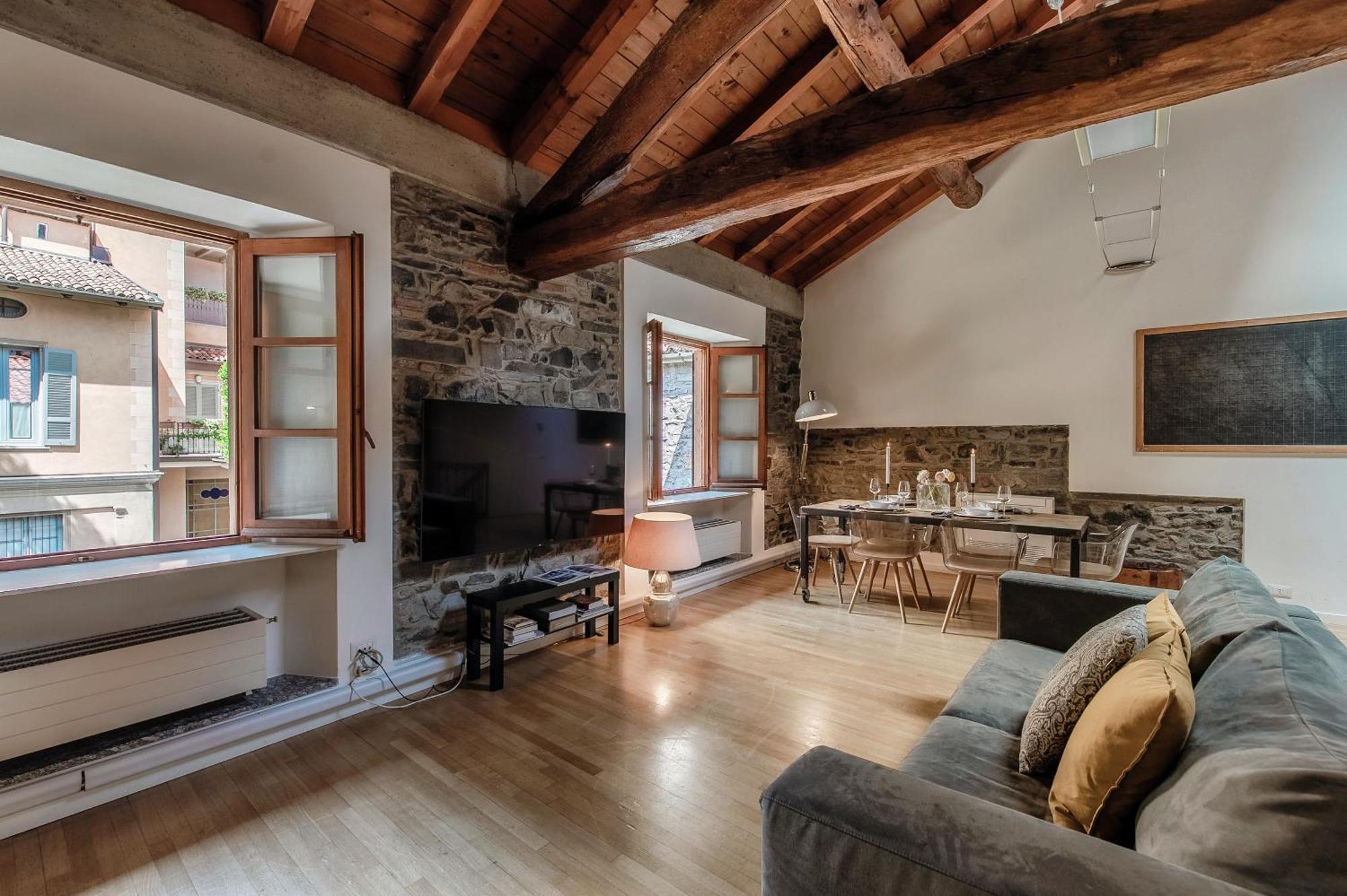 Corte Delle Rondini - BymyhomeinКомо Екстериор снимка