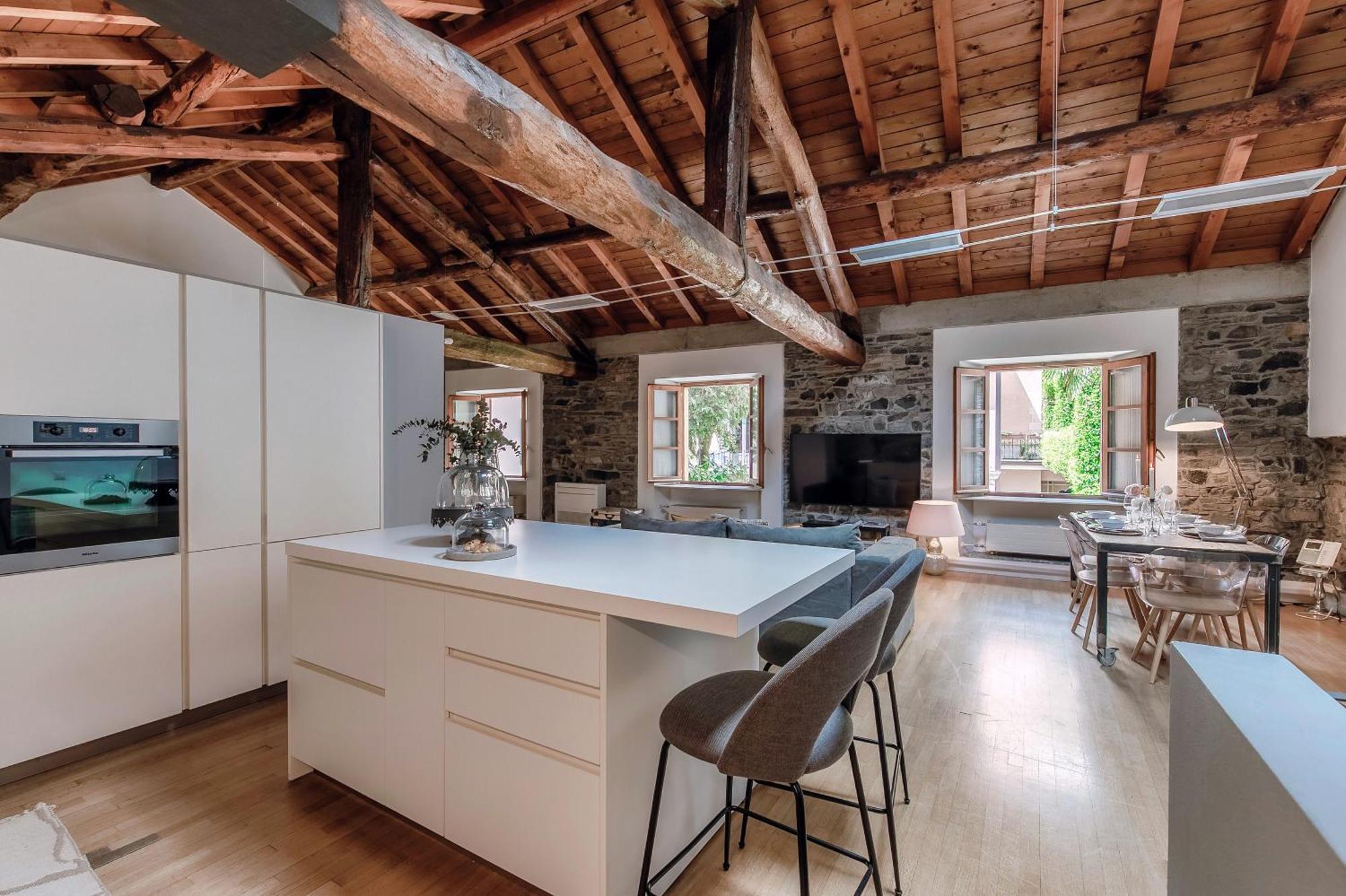 Corte Delle Rondini - BymyhomeinКомо Екстериор снимка